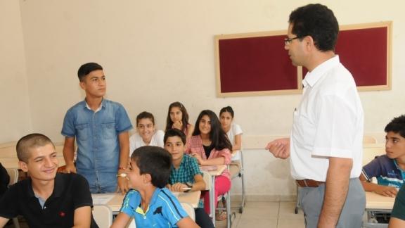 Milli Eğitim Müdürü Çelik Atatürk Ortaokulu Eğitim Kursunu Ziyaret Etti
