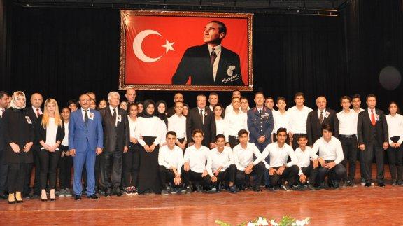 Cumhuriyetimizin Kurucusu Mustafa Kemal Atatürk, Vefatının 79. Yıldönümünde Törenlerle Anıldı