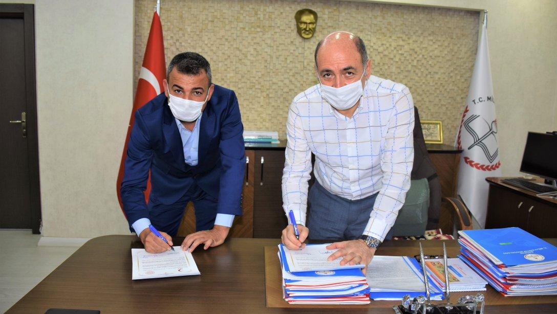 İl Milli Eğitim Müdürlüğümüz ve Türk Kızılayı Arasında Protokol İmzalandı