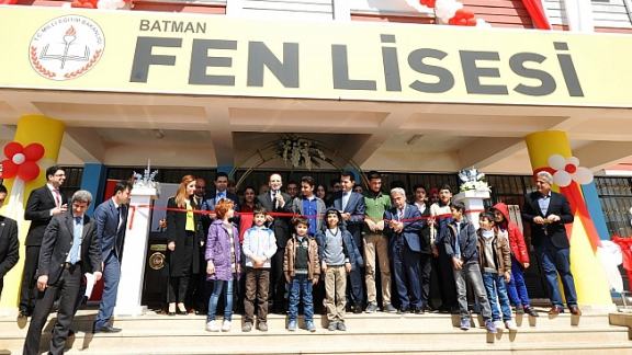 Maliye Bakanı ŞİMŞEK  Batman Fen Lisesini Törenle Açtı