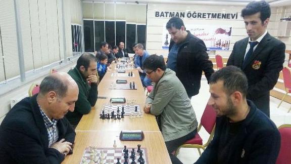 Öğretmenler Arası Satranç Turnuvası Yapıldı