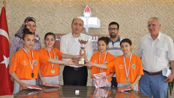 Türkiye Şampiyonu Öğrenciler Kurtaranı Ziyaret Etti