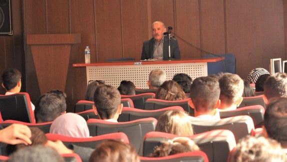Yazar Bayram Karaçor Öğrencilerle Buluştu 