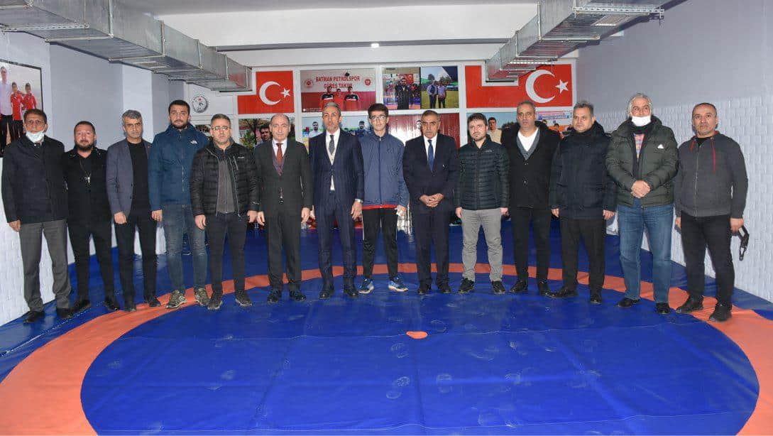 Fatih Ortaokulu İbrahim Halil KAY Güreş Salonunun Açılışı Gerçekleşti 