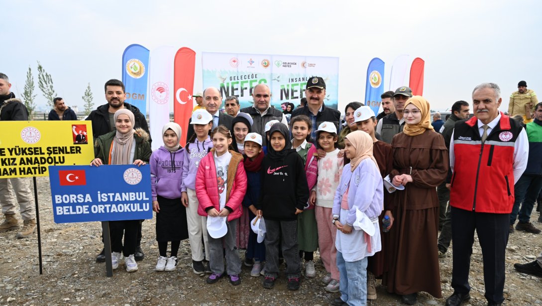 Milli Ağaçlandırma Gününde İlimizde Binlerce Fidanlar Toprakla Buluştu