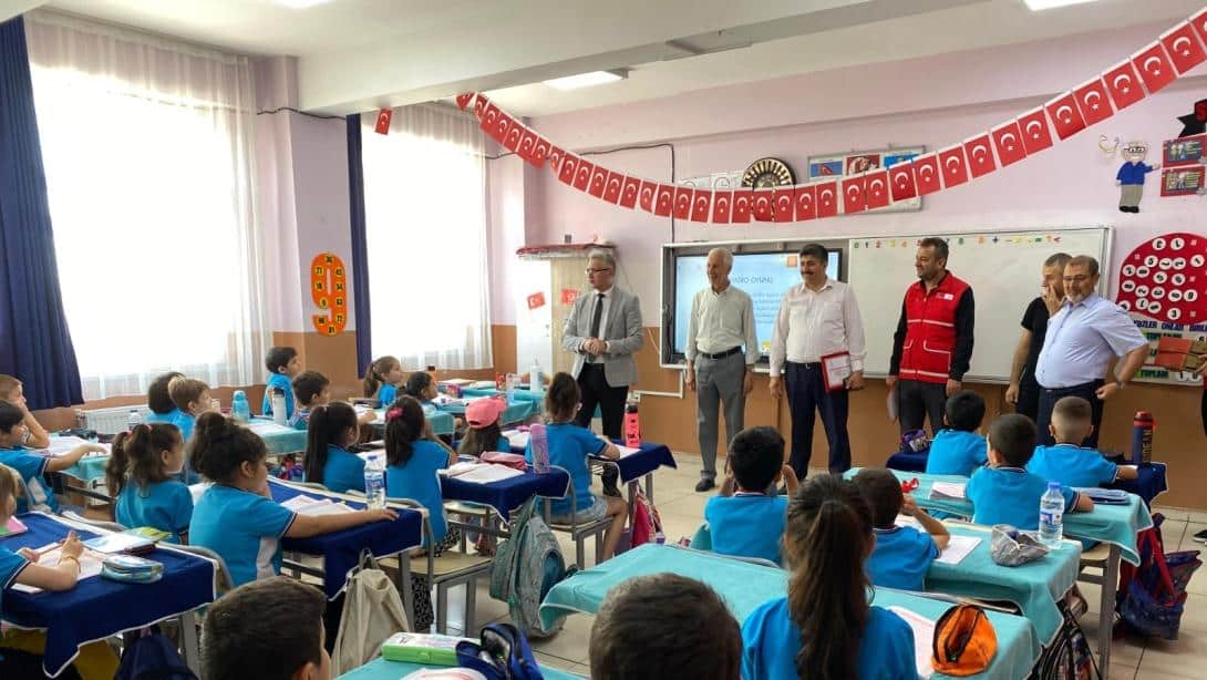İl Müdürümüz Kan Bağışına Katılan Nureddin Zengi İlkokulu'nu Ziyaret Etti