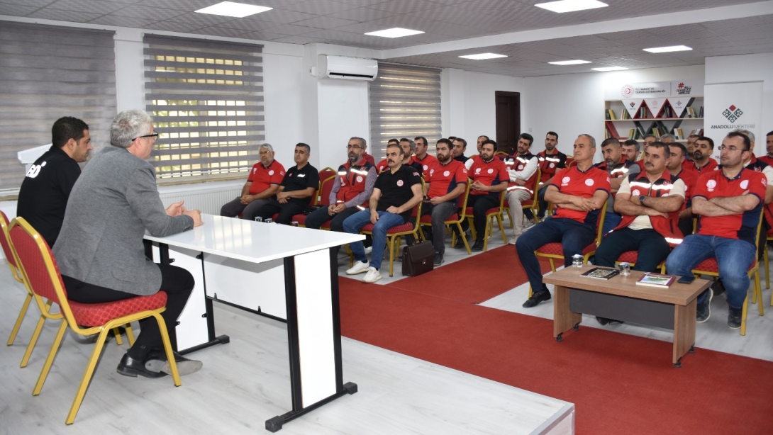 MEB AKUB Ekibi Bilgilendirme ve Değerlendirme Toplantısı Yapıldı